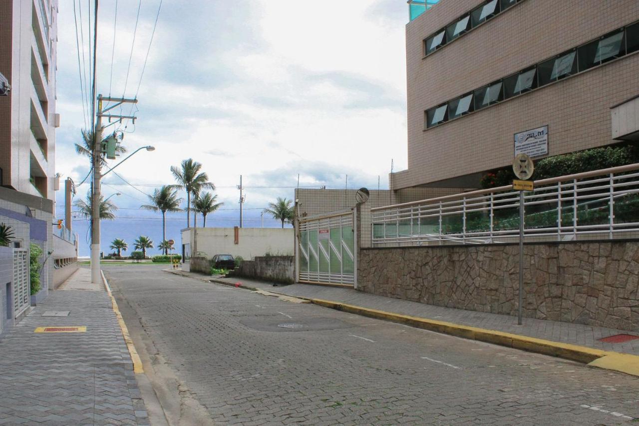A011 - Apto Com Churrasqueira E 2 Vagas De Garagem Praia Grande  Exterior photo